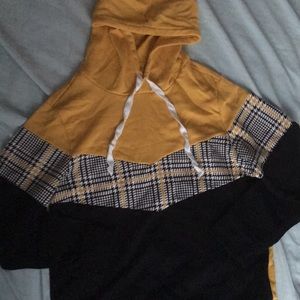 Hello and black Houndstooth sweater